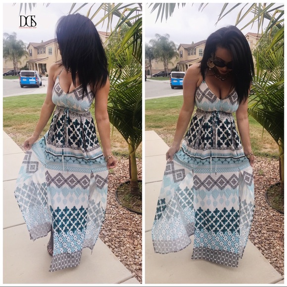 5⭐️ Glamorous - Geometric Print Maxi Dress w/ Slit - Picture 6 of 8